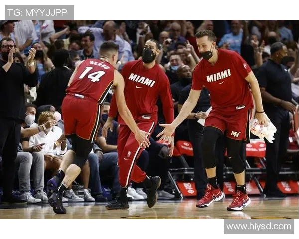 热火与雄鹿激战正酣谁能在这场对决中笑到最后